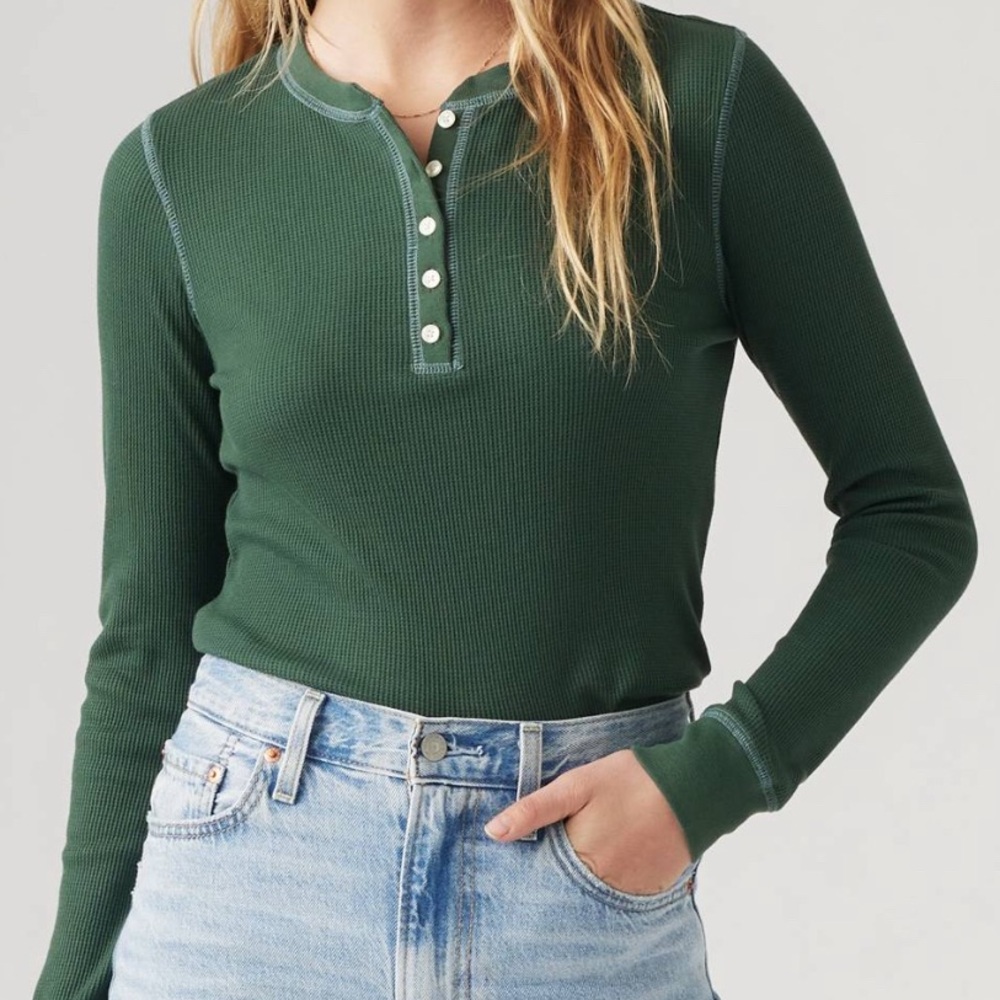 Levis Plus Size Top - Picture 2 of 3